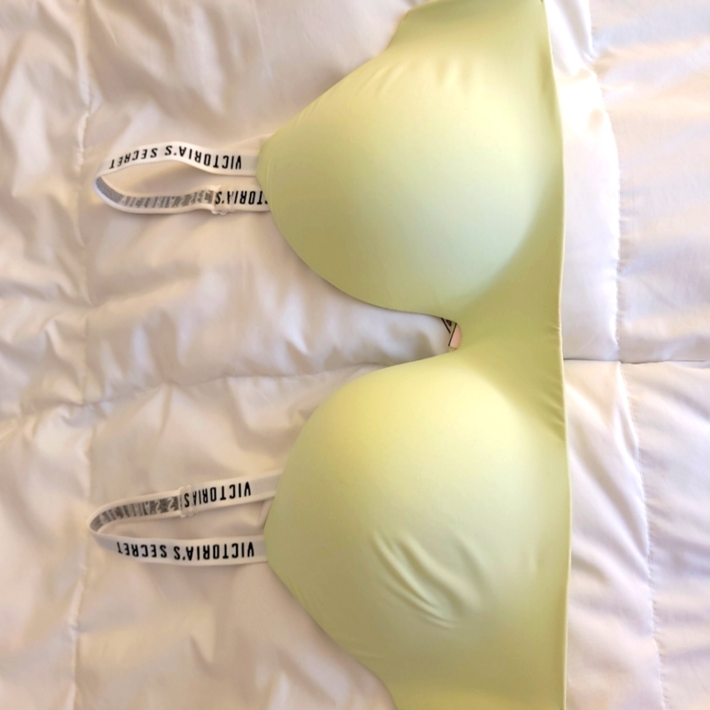 Tshirt Bra from Victoria Secret